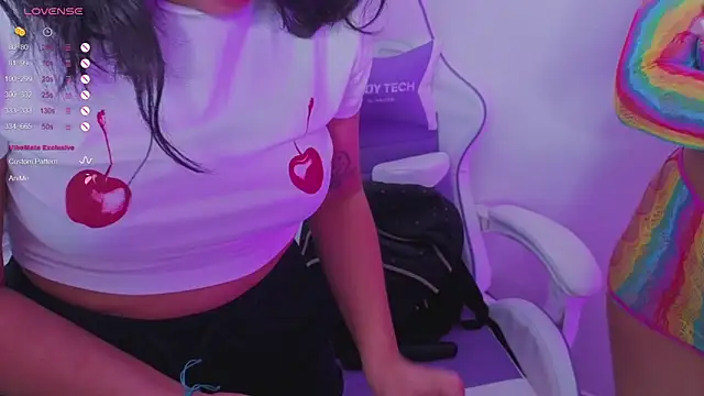 Cuteprincess21 online show from November 14, 12:47 am