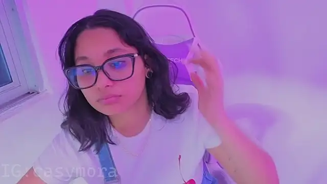 Cuteprincess21 online show from November 29, 12:44 am