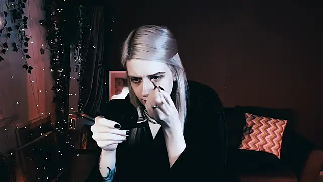 Noah ElmerX online show from September 25, 10:05 pm