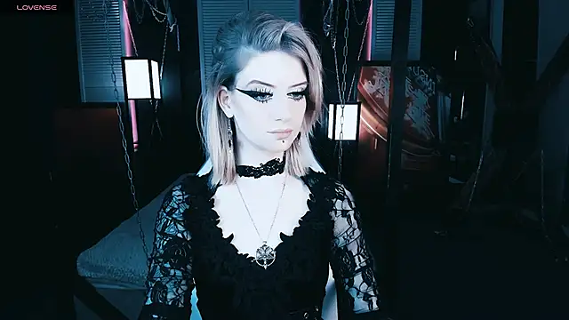 Noah ElmerX online show from March 7, 8:33 pm