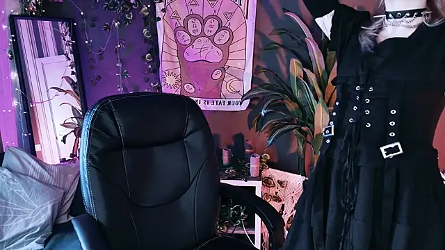 Noah ElmerX online show from June 9, 1:56 pm