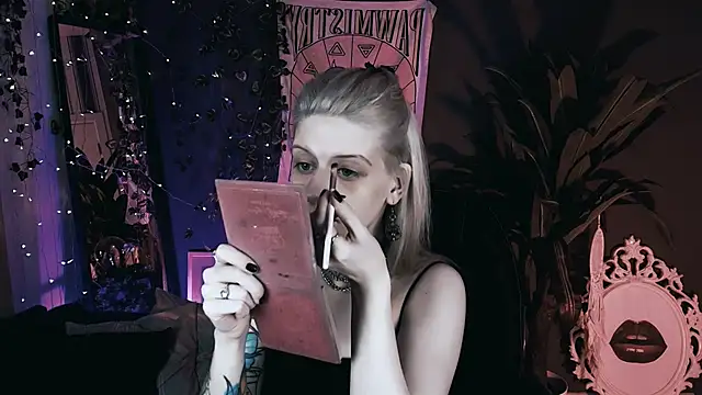 Noah ElmerX online show from December 21, 9:15 pm