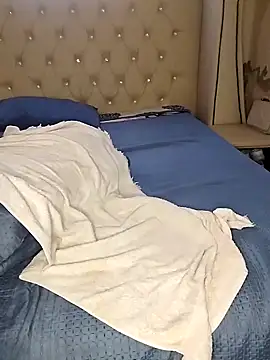 Snapshot of makaviwe chatting on February 28, 2:42 pm makaviwe online show from February 28, 2:42 pm