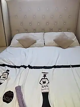 Snapshot of makaviwe chatting on February 20, 12:15 pm makaviwe online show from February 20, 12:15 pm