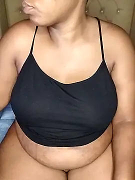 Snapshot of makaviwe chatting on February 25, 5:19 pm makaviwe online show from February 25, 5:19 pm