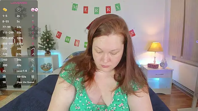 Snapshot of CutieGinger chatting on January 7, 6:14 pm CutieGinger online show from January 7, 6:14 pm