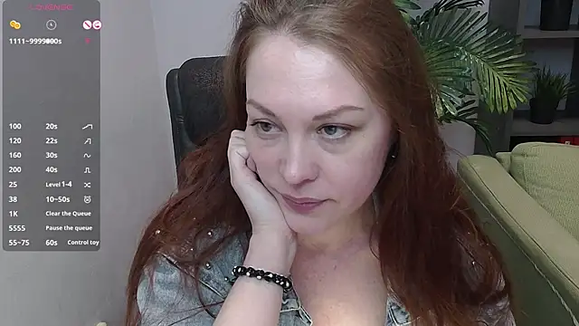 CutieGinger online show from October 27, 2:56 am