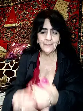 Lovely Lori online show from January 6, 7:51 pm