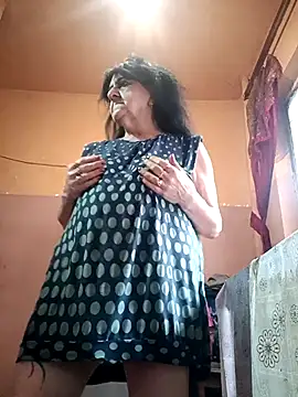 Lovely Lori online show from October 17, 5:33 am