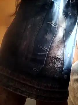 Lovely Lori online show from February 11, 5:29 am