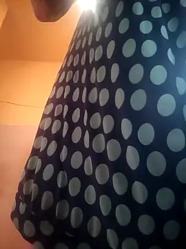 Lovely Lori online show from November 12, 5:00 am