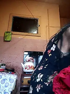 Lovely Lori online show from April 1, 3:30 am