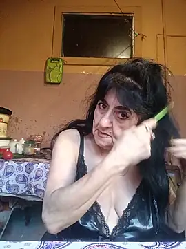 Lovely Lori online show from June 3, 4:02 am