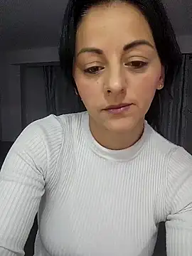 bruneta sexy23 online show from January 12, 4:52 am