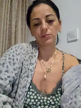 bruneta sexy23 online show from November 29, 5:02 pm