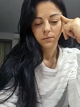 bruneta sexy23 online show from February 12, 4:12 am
