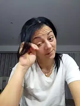 bruneta sexy23 online show from February 7, 4:53 am