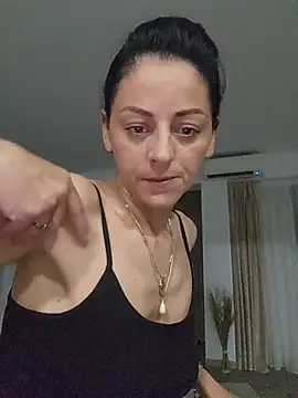 bruneta sexy23 online show from July 11, 4:02 am