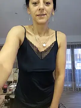 bruneta sexy23 online show from November 16, 7:02 am