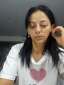 bruneta sexy23 online show from October 16, 3:37 am