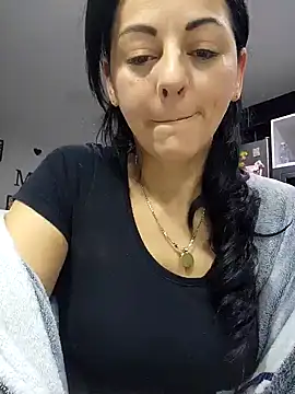 bruneta sexy23 online show from February 3, 4:25 am