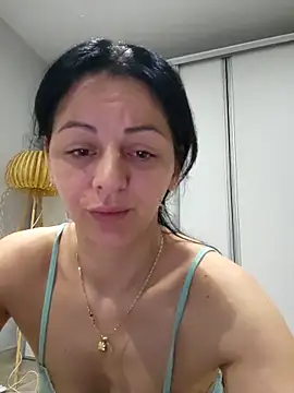 bruneta sexy23 online show from March 21, 4:28 am