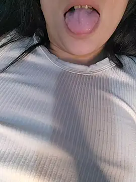 Rafaelayamazaki online show from July 9, 10:04 am