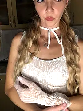 Kristina03 online show from November 1, 10:25 pm