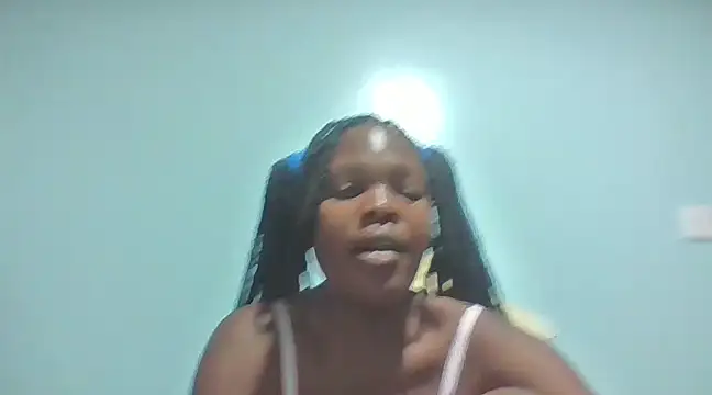 cute roxie online show from February 16, 7:26 am