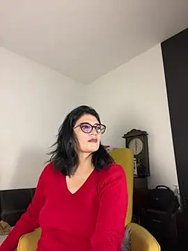 Snapshot of adriana71 chatting on July 13, 1:05 am adriana71 online show from July 13, 1:05 am