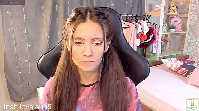 Michel Momsen online show from February 5, 1:54 pm