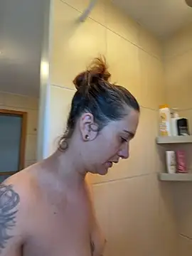 Snapshot of Tamy-Love chatting on July 10, 8:58 am Tamy-Love online show from July 10, 8:58 am
