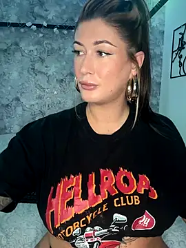 Snapshot of MissyLeeX chatting on October 4, 11:01 am MissyLeeX online show from October 4, 11:01 am