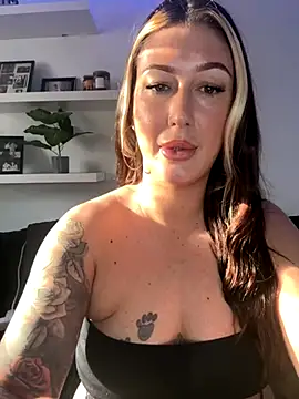 Snapshot of MissyLeeX chatting on October 5, 8:49 am MissyLeeX online show from October 5, 8:49 am