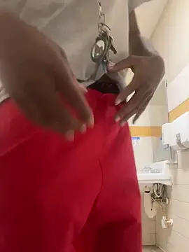 ITSONLYKENNY online show from February 13, 6:26 pm