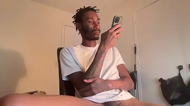 ITSONLYKENNY online show from October 7, 5:52 am