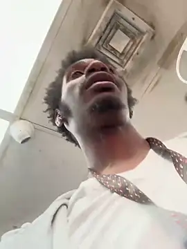 ITSONLYKENNY online show from December 22, 8:58 pm