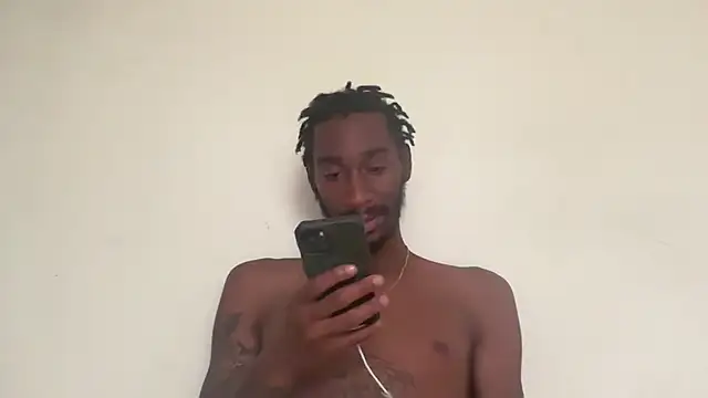 ITSONLYKENNY online show from September 30, 1:39 pm