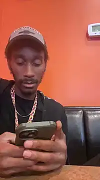 ITSONLYKENNY online show from February 15, 8:12 pm