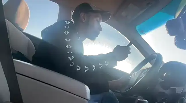 ITSONLYKENNY online show from January 28, 9:50 pm