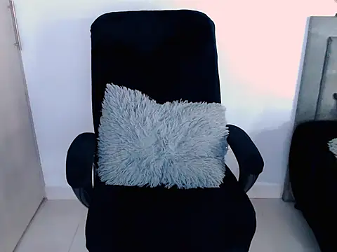 diana  34 online show from March 14, 4:35 pm