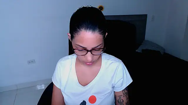 diana  34 online show from May 13, 11:34 pm