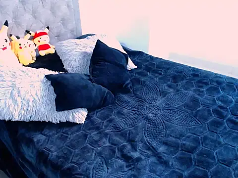 diana  34 online show from April 14, 10:48 pm