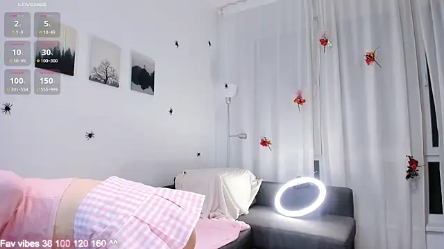 elizziMeiko   online show from November 23, 3:49 am