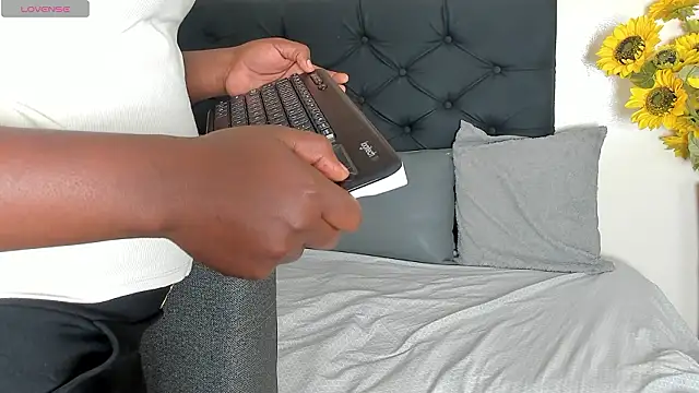 Cristale69 online show from February 3, 6:35 pm