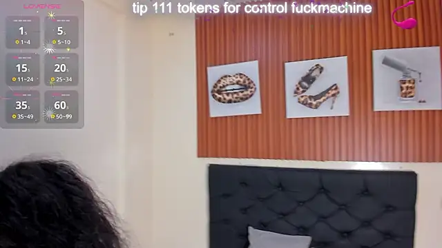 Cristale69 online show from March 4, 8:05 pm