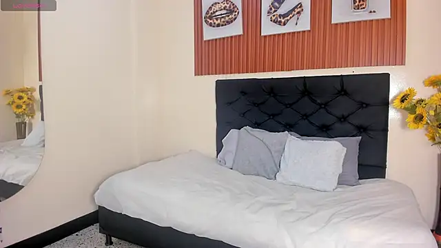 Cristale69 online show from April 8, 7:15 pm