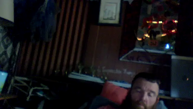 Snapshot of xXFeelsGoodXx chatting on October 7, 9:27 pm xXFeelsGoodXx online show from October 7, 9:27 pm