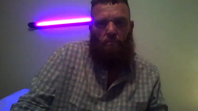 Snapshot of xXFeelsGoodXx chatting on September 25, 1:22 am xXFeelsGoodXx online show from September 25, 1:22 am