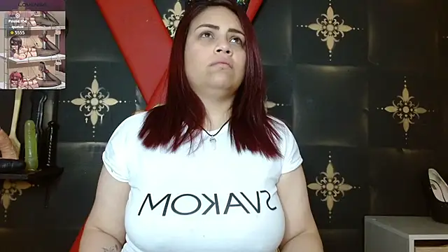 Snapshot of jolie_colette chatting on October 1, 1:59 pm jolie colette online show from October 1, 1:59 pm